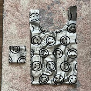 NWOT BAGGU Baby Metallic Happy